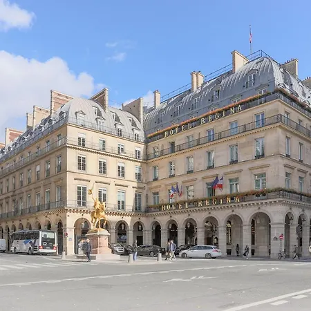 Louvre *